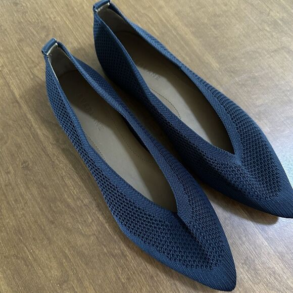 Everlane Womens The 40 Hour Flat ReKnit Size 6.5 Navy Blue Pointed Toe Slip On - Picture 2 of 9